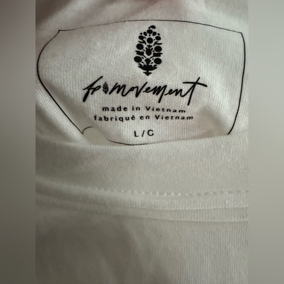 Free People Movement Inspire Buti Logo Tee NWT - Picture 4 of 14